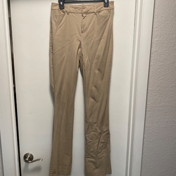 Old Navy Pixie Flare Pants Size 4 Tall - Picture 3 of 3